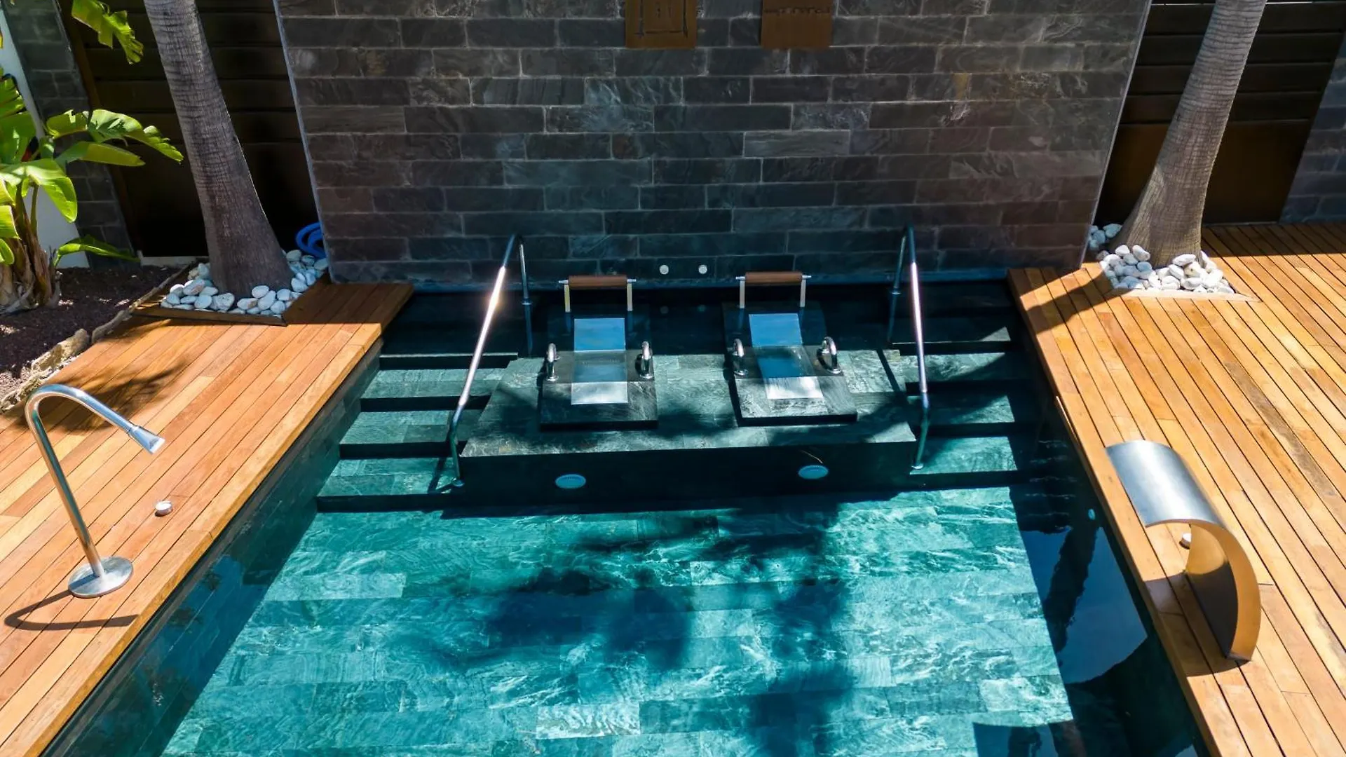 Hotel Boutique Ses Pitreras San Antonio  Spanje