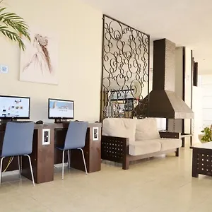 Pacific Hotel